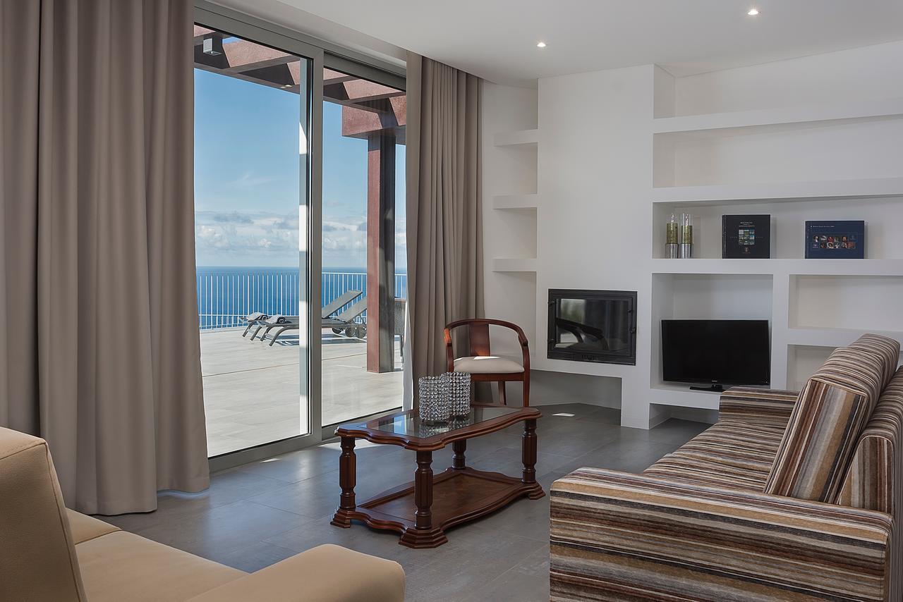 Vila Ourmadeira - Cliffscape, Panoramic Seaviews Estreito Da Calheta Exteriér fotografie